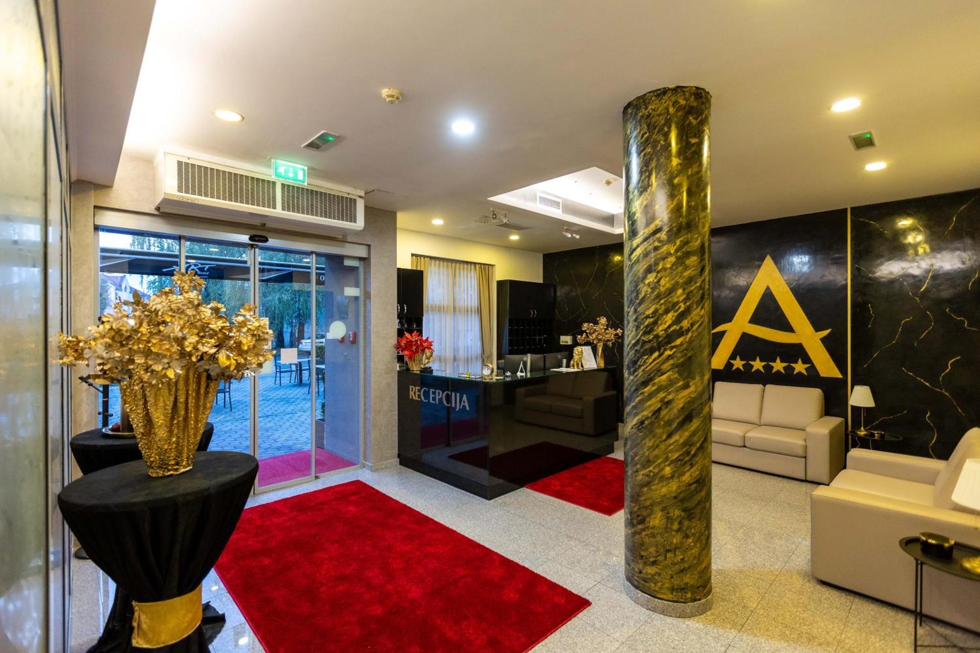 Art Hotel Slavonski Brod Exterior photo